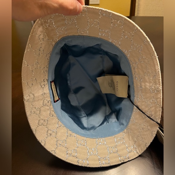 New Gucci GG Supreme Logo White Silver  Bucket Hat Size XL - Picture 10 of 13